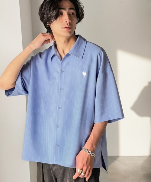 Java(ジャバ)の「《JaVaジャバコラボ》羽織りとしても重宝する、汎用性の高さが魅力!刺繍入り ヘリンボーン織ストライプ柄 オーバーサイズ半袖シャツ(シャツ/ブラウス・メンズ・イエロー/サックスブルー/オフホワイト/チャコールグレー・SMALL/MEDIUM/LARGE)」の8枚目の写真