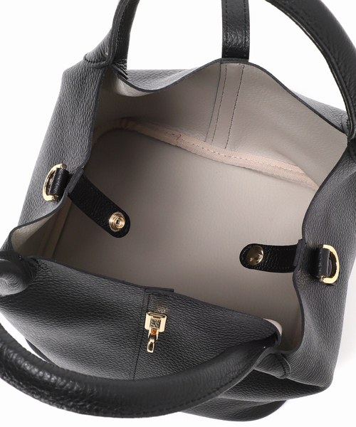 VIOLAd'ORO（ヴィオラドーロ）の「《WEB限定 / 追加》VIOLAd’ORO/ヴィオラドーロ TRERO BELT BAG（ハンドバッグ・レディース・ブラック・FREE）」の9枚目の写真