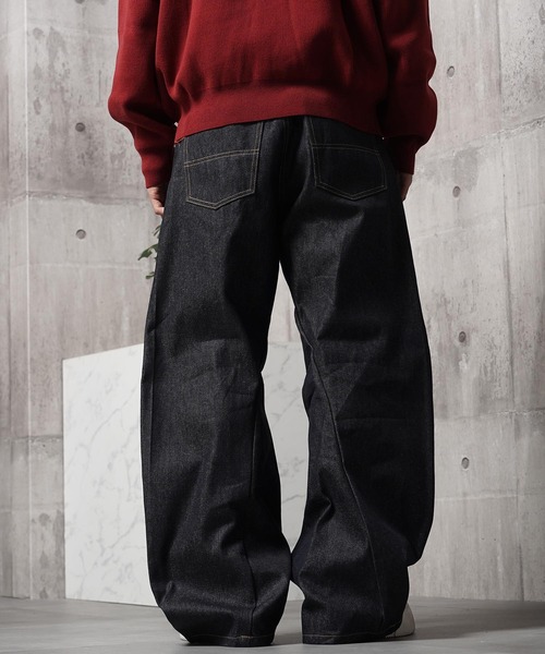 1111clothing(ワンフォークロージング)の「デニム バギー カーブパンツ / Denim Baggy Curve Pants(デニムパンツ・メンズ・インディゴブルー/ブラック・L/M)」の20枚目の写真