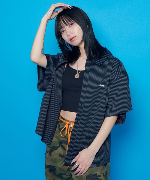 Subciety(サブサエティ)の「Essential stripe shirt(シャツ/ブラウス・メンズ・ブルー/ブラック/ホワイト・X-SMALL/SMALL/MEDIUM/LARGE/X-LARGE/XX-LARGE)」の17枚目の写真