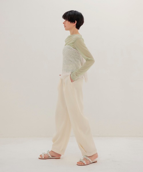 TSURU by Mariko Oikawa(ツルバイマリコオイカワ)の「TSURU by Mariko Oikawa / Epimedium(ビーズフラワーフラットサンダル WW-1264460(サンダル・レディース・ホワイト・37/36)」の4枚目の写真