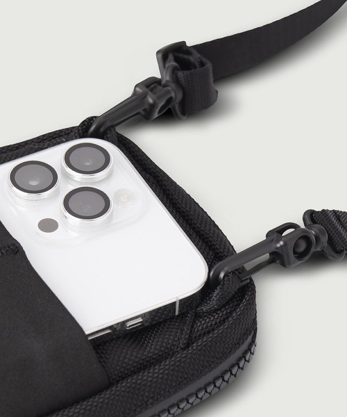 WEXLEY(ウェクスレイ)の「WEXLEY / VERTICAL SLING Japan Limited Edition(ショルダーバッグ・メンズ・ブラック・FREE)」の18枚目の写真