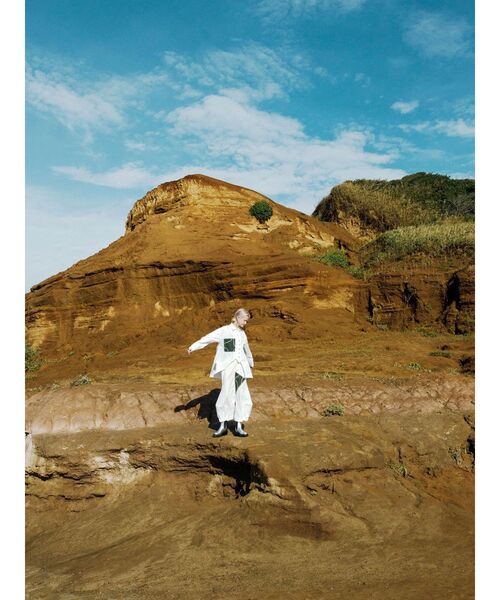 UN3D.(アンスリード)の「ART DOCKING SH / アートドッキングシャツ(シャツ/ブラウス・レディース・ホワイト/ブラック/カーキ・36/38)」の5枚目の写真