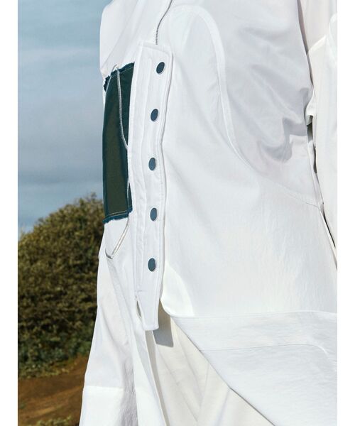 UN3D.(アンスリード)の「ART DOCKING SH / アートドッキングシャツ(シャツ/ブラウス・レディース・ホワイト/ブラック/カーキ・36/38)」の7枚目の写真