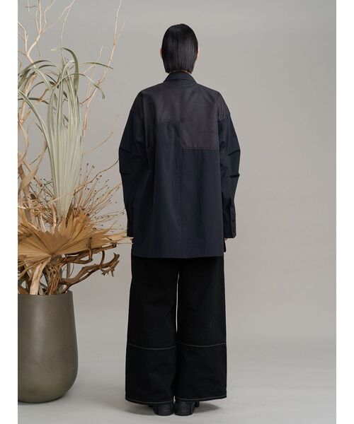 UN3D.（アンスリード）の「ART DOCKING SH / アートドッキングシャツ（シャツ/ブラウス・レディース・カーキ/ブラック/ホワイト・38/36）」の21枚目の写真