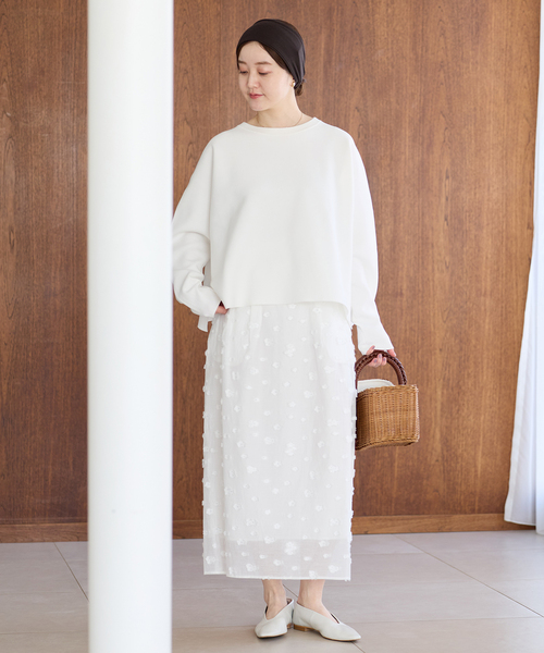 IENA（イエナ）の「フラワージャガードタックスカート（スカート・レディース・ブラック/ホワイト・36/38）」の8枚目の写真