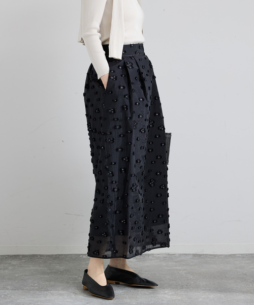 IENA（イエナ）の「フラワージャガードタックスカート（スカート・レディース・ブラック/ホワイト・36/38）」の12枚目の写真