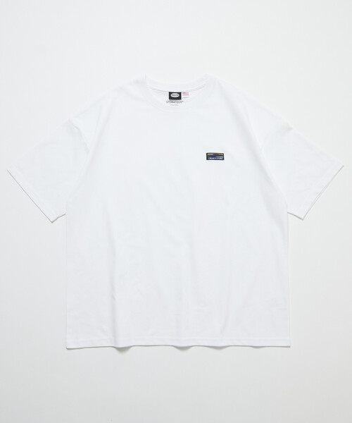 FREAK'S STORE(フリークスストア)の「限定展開 STORATECH/ストラテック ビッグシルエット ワンポイントロゴ Tシャツ/抗菌/防臭/制菌/UVカット/接触冷感/吸水速乾(Tシャツ/カットソー・メンズ・グレイッシュベージュ/ホワイト/ブラック/スミクロ/ブラック系その他・SMALL/X-LARGE/LARGE/MEDIUM)」の18枚目の写真