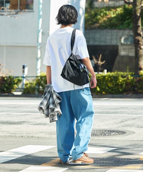 FREAK'S STORE(フリークスストア)の「限定展開 STORATECH/ストラテック ビッグシルエット ワンポイントロゴ Tシャツ/抗菌/防臭/制菌/UVカット/接触冷感/吸水速乾(Tシャツ/カットソー・メンズ・グレイッシュベージュ/ホワイト/ブラック/スミクロ/ブラック系その他・SMALL/X-LARGE/LARGE/MEDIUM)」の22枚目の写真