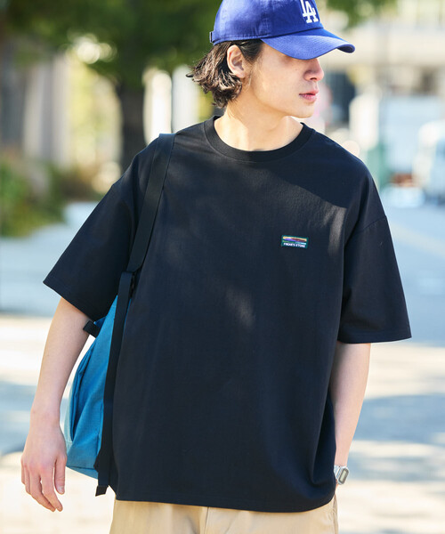 FREAK'S STORE(フリークスストア)の「限定展開 STORATECH/ストラテック ビッグシルエット ワンポイントロゴ Tシャツ/抗菌/防臭/制菌/UVカット/接触冷感/吸水速乾(Tシャツ/カットソー・メンズ・グレイッシュベージュ/ホワイト/ブラック/スミクロ/ブラック系その他・SMALL/X-LARGE/LARGE/MEDIUM)」の3枚目の写真