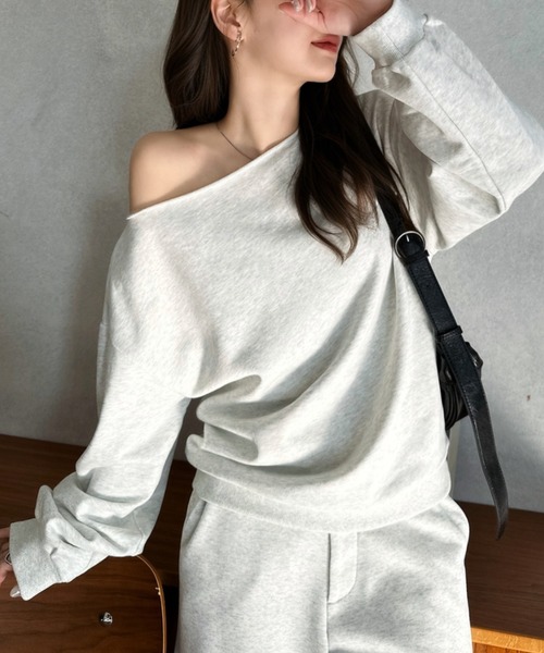 Eclat one（エクラワン）の「【Eclat one】ワンショルダー スウェット（スウェット・レディース・ブラック/グレー/ライトグレー・FREE）」の11枚目の写真