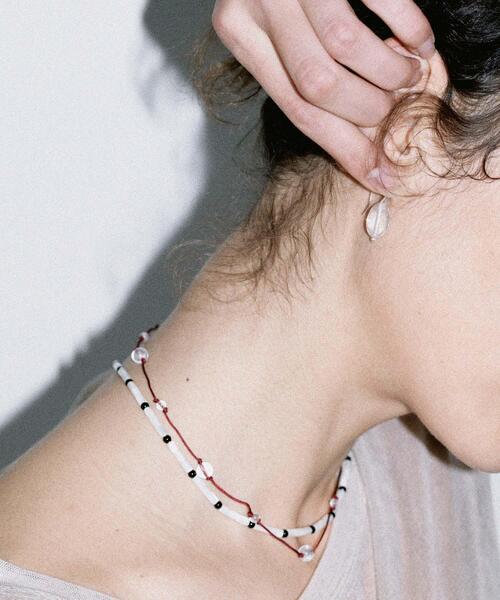 SMELLY(スメリー)の「SMELLY so’ shell onyx necklace(ネックレス・レディース・ホワイト系その他・-)」の2枚目の写真