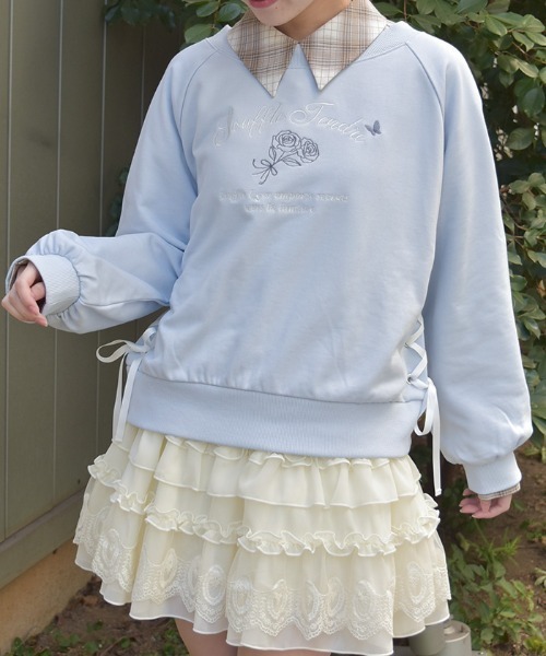 axes femme(アクシーズファム)の「レースアップ刺繍トレーナー(Tシャツ/カットソー・レディース・サックスブルー/杢グレー/キナリ/イエロー・FREE)」の4枚目の写真