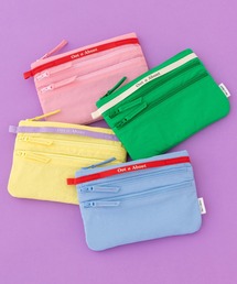 Out n About（アウトナバウト）の「3zipポーチ（ポーチ）」