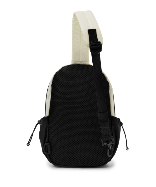 BROWNBREATH KIDS(ブラウンブレスキッズ)の「KIDS TAG MESH SLING BAG - IVORY(メッセンジャーバッグ・レディース・その他・ONE)」の3枚目の写真