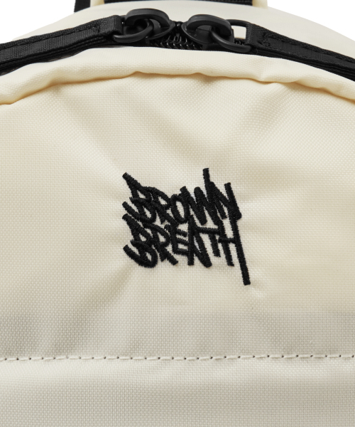 BROWNBREATH KIDS(ブラウンブレスキッズ)の「KIDS TAG MESH SLING BAG - IVORY(メッセンジャーバッグ・レディース・その他・ONE)」の4枚目の写真