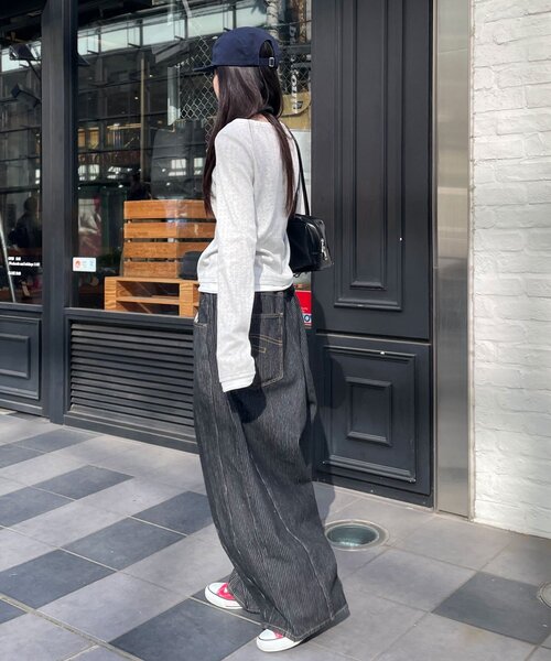 CIAOPANIC(チャオパニック)の「【cian denim/シアンデニム】切替スーパーワイドバルーンデニムパンツ(デニムパンツ・レディース・ブルー/グレー/ブラック/ネイビー/ホワイト/ブラウン・MEDIUM/SMALL/X-SMALL)」の19枚目の写真
