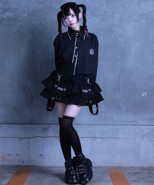 Amilige（アミリージュ）の「エンブレムワッペン刺繍リボン付きシャツ（シャツ/ブラウス・レディース・ホワイト/ブラック・FREE）」の8枚目の写真