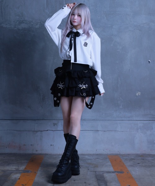 Amilige（アミリージュ）の「エンブレムワッペン刺繍リボン付きシャツ（シャツ/ブラウス・レディース・ホワイト/ブラック・FREE）」の11枚目の写真