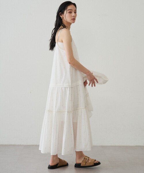 LOUNGEDRESS(ラウンジドレス)の「【INDIA】刺繍ティアードキャミワンピース(ワンピース・レディース・ブラック/レッド/オフホワイト・MEDIUM/SMALL)」の13枚目の写真