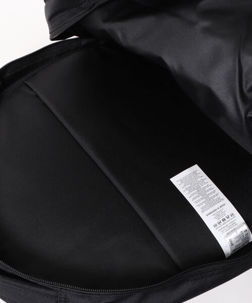 DAKINE(ダカイン)の「DAKINE CAMPUS BACKPACK 33L バックパック/リュック 【2026年春夏モデル】(バックパック/リュック・メンズ・ブラック・FREE)」の4枚目の写真