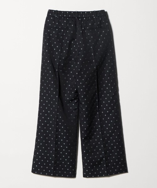 UNITED ARROWS（ユナイテッドアローズ）の「フラワー ジャガード 2タック ワイドパンツ ‐ウォッシャブル‐（スラックス・レディース・ネイビー/ブラック・34/40/36/38）」の6枚目の写真