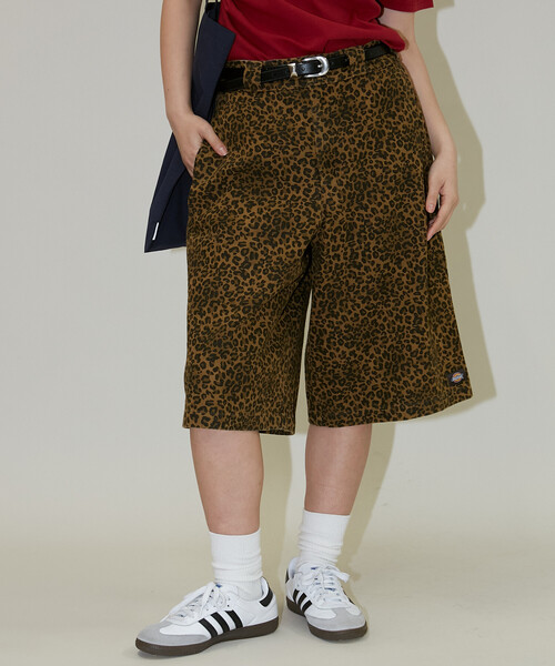 Dickies(ディッキーズ)の「Dickies × PUBLUX/ディッキーズ 別注 バギーショーツ 限定展開(チノパンツ・メンズ・アニマル/ベージュ/ブラック/グレー・S/L/M)」の5枚目の写真