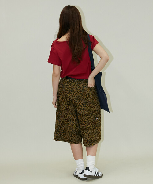 Dickies(ディッキーズ)の「Dickies × PUBLUX/ディッキーズ 別注 バギーショーツ 限定展開(チノパンツ・メンズ・アニマル/ベージュ/ブラック/グレー・S/L/M)」の9枚目の写真