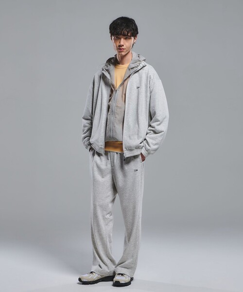 DAIWA（ダイワ）の「【別注】＜DAIWA＞GLR スウェット パンツ（スウェットパンツ・メンズ・グレー系・M/L/XL）」の2枚目の写真