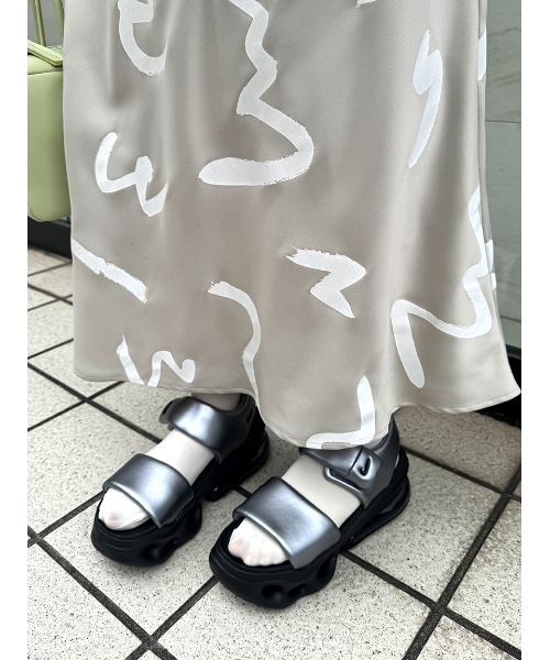 NIKE(ナイキ)の「【NIKE】AIR MAX HALO(サンダル・レディース・シルバー・25/24/23/22/26)」の12枚目の写真