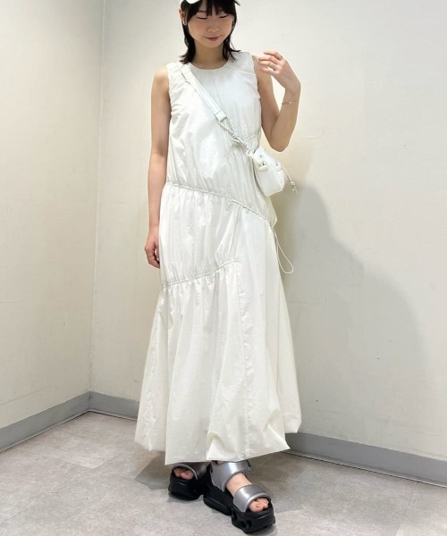 NIKE(ナイキ)の「【NIKE】AIR MAX HALO(サンダル・レディース・シルバー・25/24/23/22/26)」の15枚目の写真
