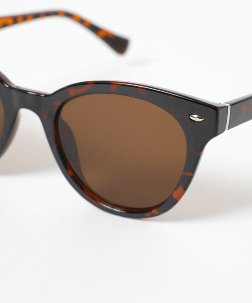 BARNYARDSTORM（バンヤードストーム）の「BARNYARDSTORM / UVウェリントンサングラス【UVカット】（メガネ・レディース・ブラウン・FREE）」の8枚目の写真