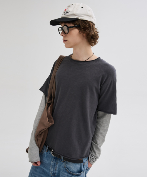 LEIRE（ルアール）の「カットオフレイヤードロングスリーブTシャツ[チャコール]（Tシャツ/カットソー・メンズ・その他・MEDIUM/LARGE/X-LARGE）」の7枚目の写真