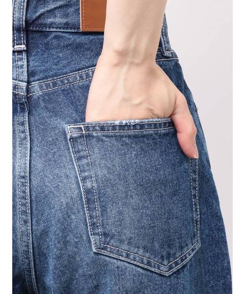 EVRIS(エヴリス)の「エンブロイダリーカッティングワイドデニムパンツ(デニムパンツ・レディース・ブルー/ブラック・SMALL/MEDIUM)」の11枚目の写真