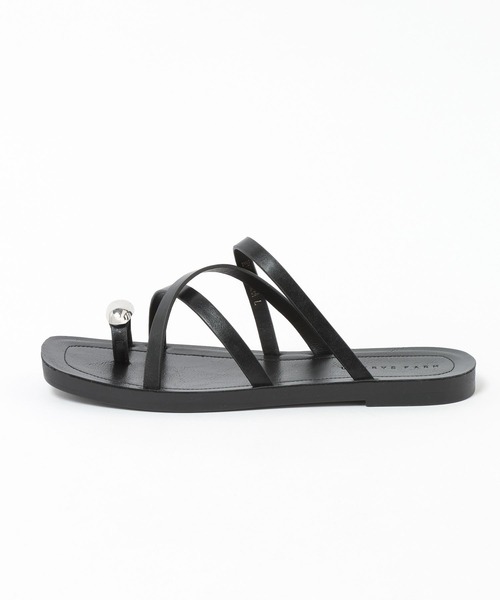 LOWRYS FARM（ローリーズファーム）の「カンドウフィットサムリングサンダル 638124（サンダル・レディース・ブラウン/アイボリー/ブラック・MEDIUM/LARGE）」の7枚目の写真