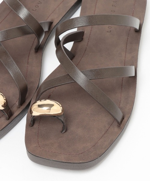 LOWRYS FARM（ローリーズファーム）の「カンドウフィットサムリングサンダル 638124（サンダル・レディース・ブラウン/アイボリー/ブラック・MEDIUM/LARGE）」の13枚目の写真