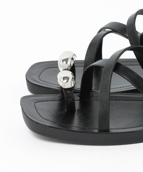 LOWRYS FARM（ローリーズファーム）の「カンドウフィットサムリングサンダル 638124（サンダル・レディース・ブラウン/アイボリー/ブラック・MEDIUM/LARGE）」の14枚目の写真