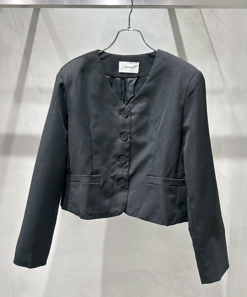 Narcissus（ナルシス）の「【Narcissus】クロップドテーラードジャケット（ノーカラージャケット・レディース・ブラック・FREE）」の4枚目の写真