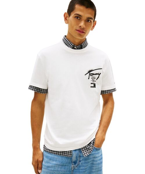 tommy jeans(トミー ジーンズ)の「レギュラーシティシグネチャーTシャツ(Tシャツ/カットソー・メンズ・マルチ/グリーン/ブラック/ホワイト・X-LARGE/SMALL/MEDIUM/LARGE/X-SMALL)」の1枚目の写真