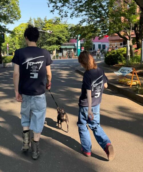 tommy jeans(トミー ジーンズ)の「レギュラーシティシグネチャーTシャツ(Tシャツ/カットソー・メンズ・マルチ/グリーン/ブラック/ホワイト・X-LARGE/SMALL/MEDIUM/LARGE/X-SMALL)」の5枚目の写真