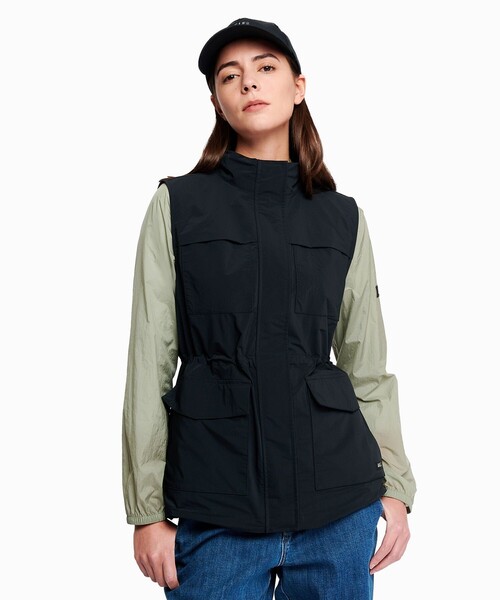 AIGLE(エーグル)の「撥水 UVカット ソロテックス アクティブベスト(その他アウター・レディース・ブラック・40/36/38)」の4枚目の写真