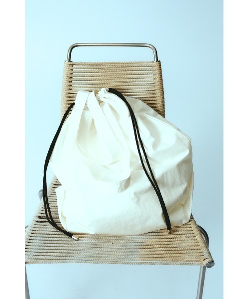 RIM.ARK（リムアーク）の「【PRE ORDER】Vacation big bag バケーション ビッグ バッグ（ショルダーバッグ・レディース・ホワイト/ライトグリーン/ネイビー・FREE）」の2枚目の写真