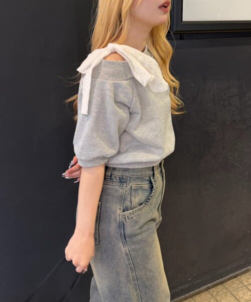 continuer de NICE CLAUP(コンティニューデナイスクラップ)の「肩レースリボンキラキラプルオーバー(スウェット・レディース・ブラック/トップグレー/ピンク・FREE)」の14枚目の写真