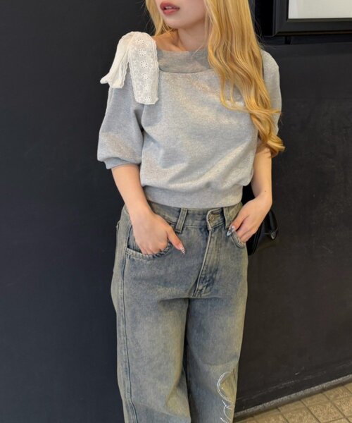 continuer de NICE CLAUP(コンティニューデナイスクラップ)の「肩レースリボンキラキラプルオーバー(スウェット・レディース・ブラック/トップグレー/ピンク・FREE)」の18枚目の写真