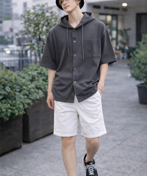 VIBGYOR(ヴィブジョー)の「【Bls】 【ZM】【Bling Leads】梨地フーディボタンシャツ(BL)(シャツ/ブラウス・メンズ・グレイッシュベージュ/グレー系その他/ブラック/オフホワイト・FREE)」の7枚目の写真