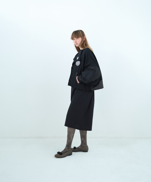 bedsidedrama(ベットサイドドラマ)の「BEDSIDEDRAMA/ベッドサイドドラマ/Dreamin' Mix Poncho Short Coat(その他アウター・レディース・カーキ/ブラック・1/2)」の4枚目の写真
