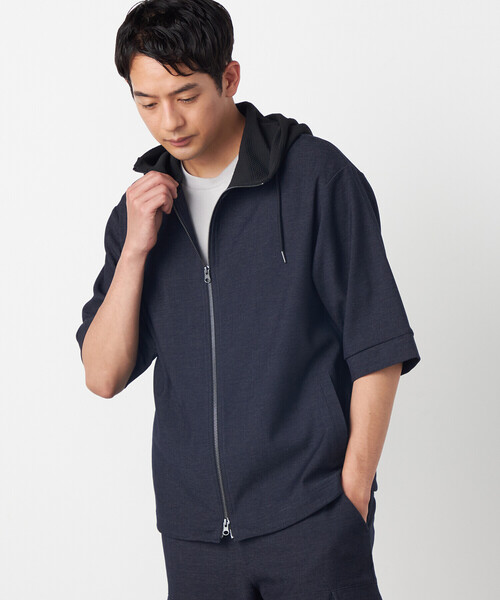 COMME CA ISM(コムサイズム)の「デニムライクストレッチ 5分袖フーデッドブルゾン(ブルゾン・メンズ・ネイビー・LARGE/MEDIUM)」の7枚目の写真