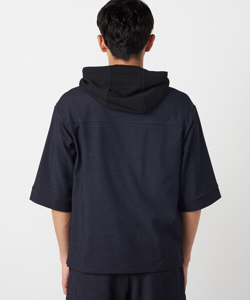 COMME CA ISM(コムサイズム)の「デニムライクストレッチ 5分袖フーデッドブルゾン(ブルゾン・メンズ・ネイビー・LARGE/MEDIUM)」の10枚目の写真