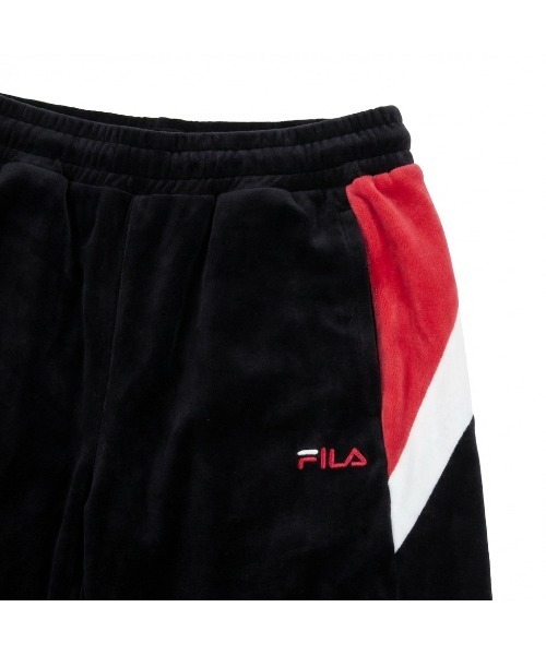FILA（フィラ）の「VELOUR TRACK PANTS（その他パンツ・メンズ・ブラック・M/L/XL/S）」の3枚目の写真