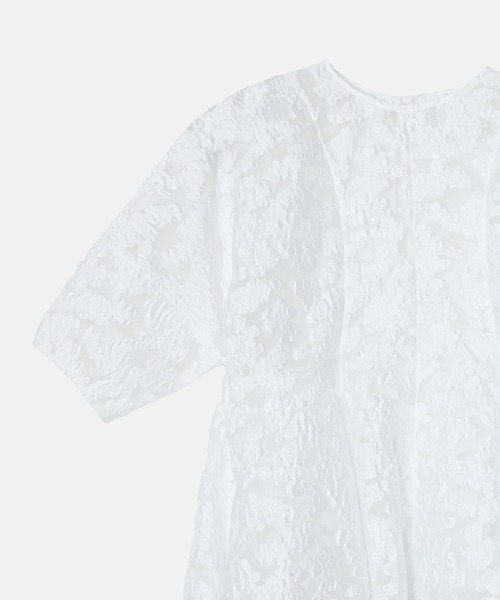 LE CIEL BLEU（ルシェルブルー）の「シアージャカードブラウス / Sheer Jacquard Blouse（シャツ/ブラウス・レディース・グレー/オフホワイト・36）」の10枚目の写真